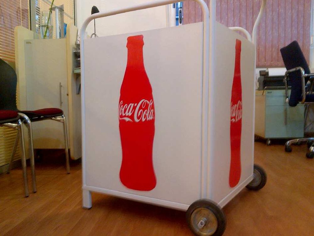 Présentoir point de vente Coca-Cola